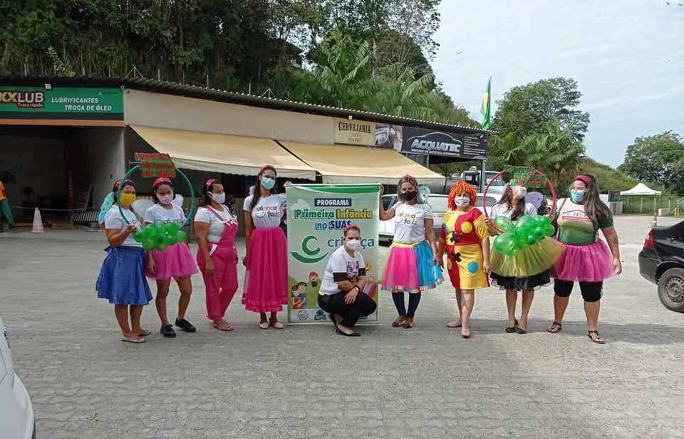 Camacã: 300 famílias são recebidas pela equipe do Primeira Infância no SUAS (Criança Feliz) e recebem kits